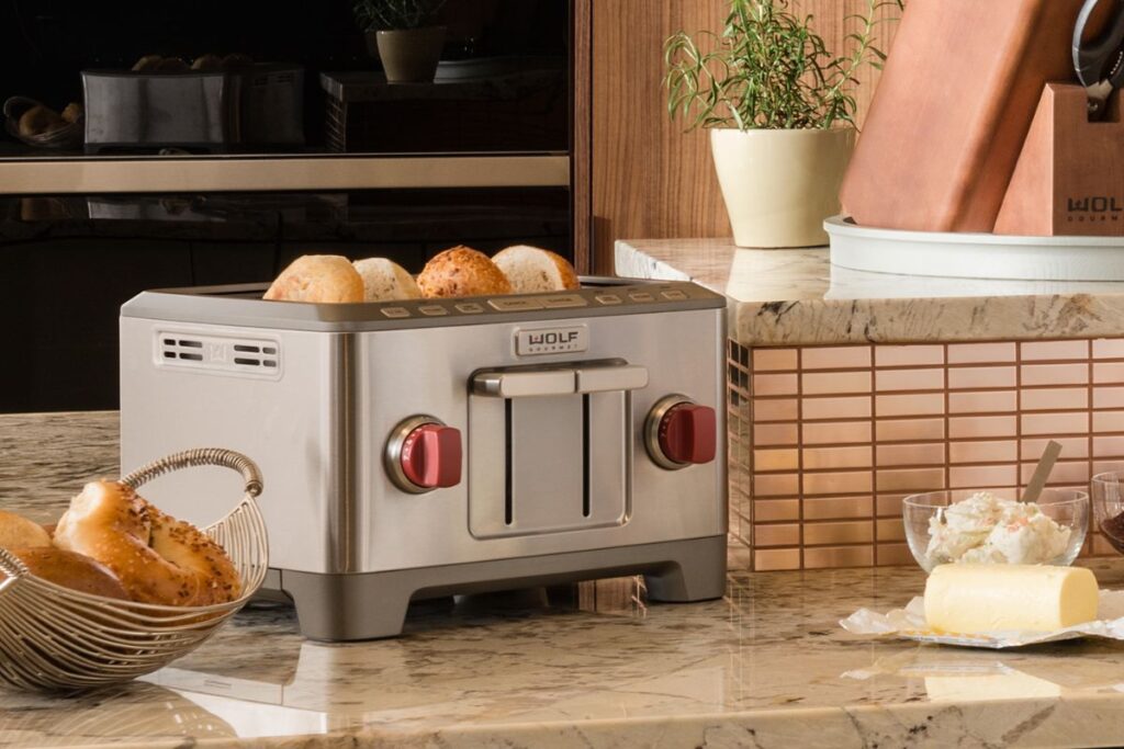 Wolf Gourmet Four Slice Toaster Review